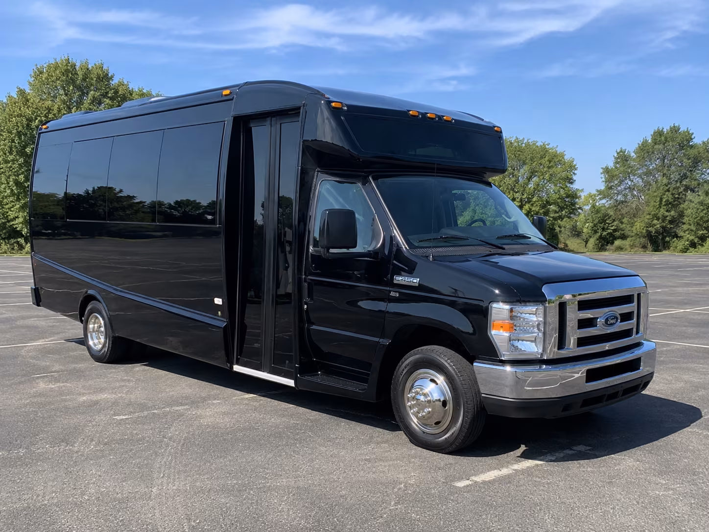 charter buses for museum and science center field trips near west covina