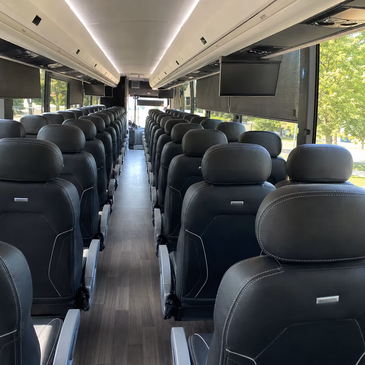 corporate and group charter bus rentals from west covina to the greater la region